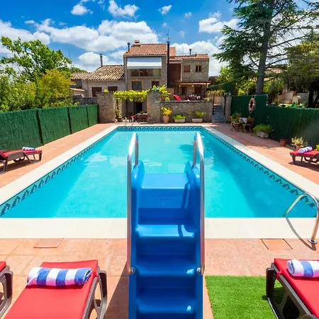 8 To 10 Sleeps Private Pool & Bbq Near Barcelona Villa Rocafort (Catalonia)